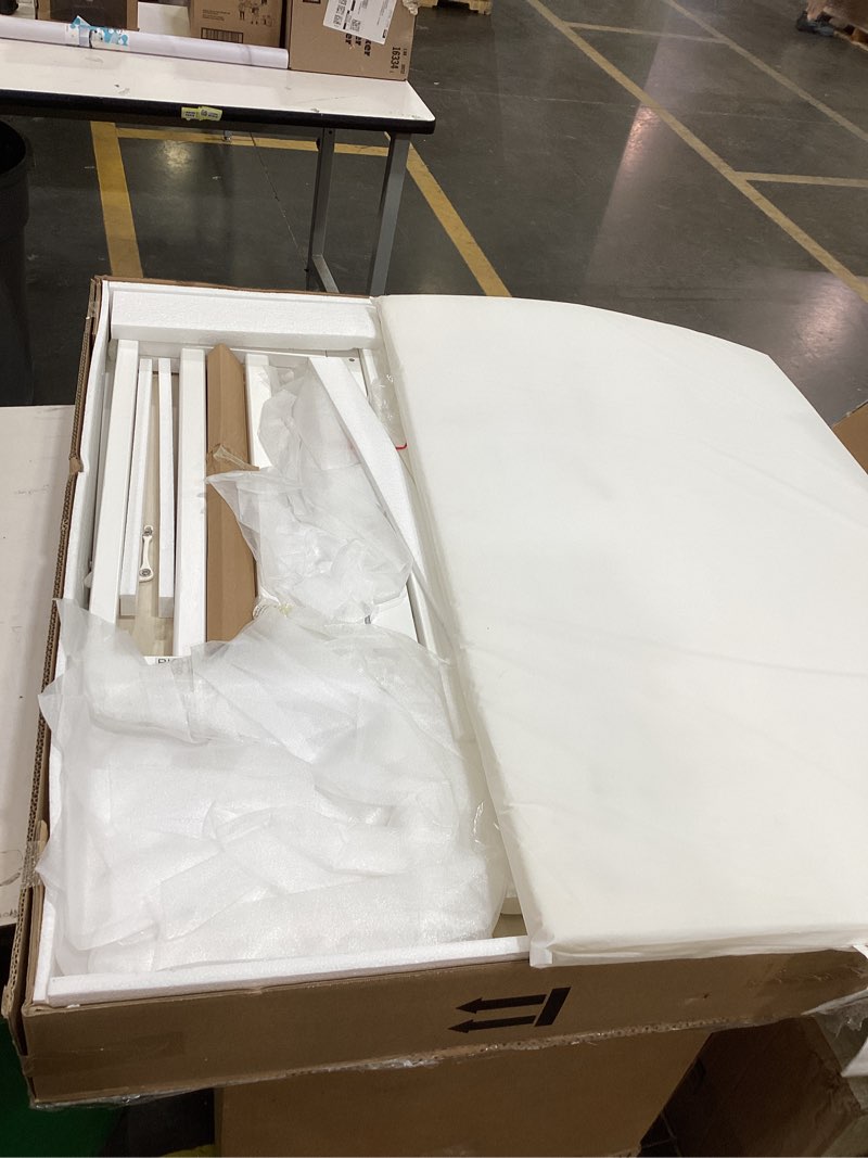 Condition photo showing Good Condition for delta children folding portable mini baby crib with 1.5-inch mattress - greenguard gold certified, white