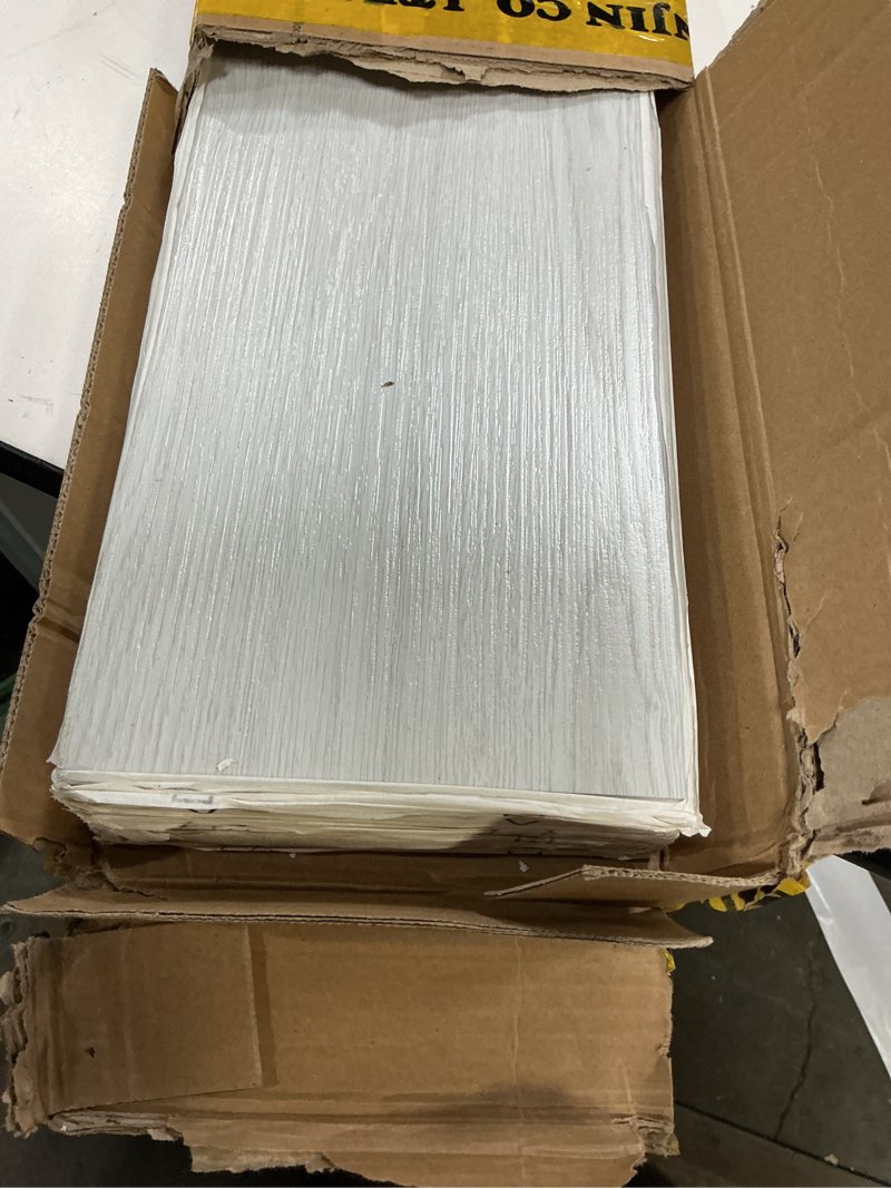 Condition photo showing New/Like New for art3d peel and stick floor tile vinyl wood plank 36-pack 54 sq.ft, white-ash, rigid surface hard core easy diy self-adhesive flooring 36 x 6 x 0.1 inches white-ash 36