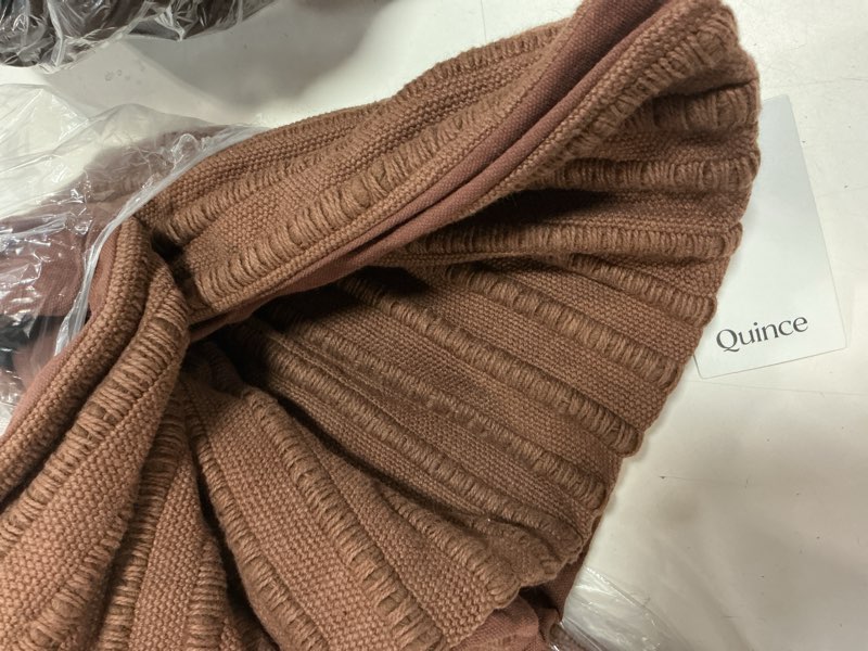 Condition photo showing New/Like New for ribbed wool cotton pillow cover