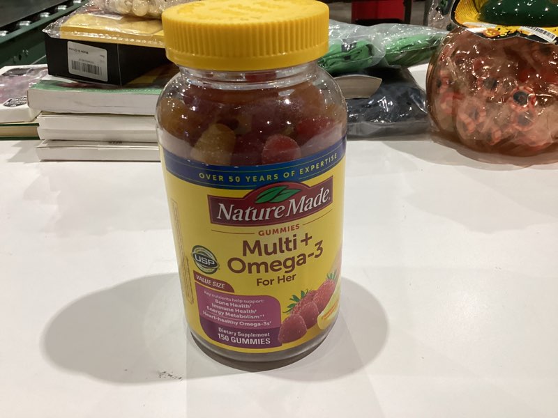 Condition photo showing New/Like New for Nature Made Womens Gummy Multivitamins with Omega-3, Multivitamin for Women for Daily Nutritional Support, 150 Gummies, 75 Day Supply Strawberry Lemon & Orange 150 Count (Pack of 1)