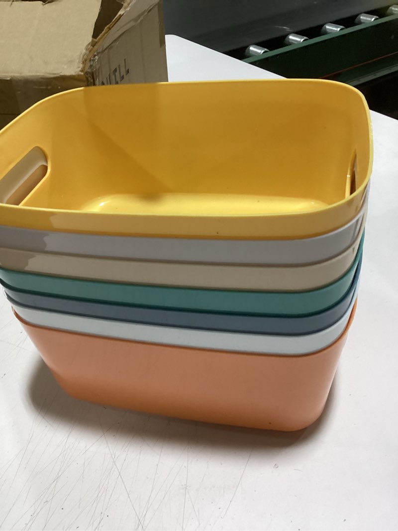Condition photo showing Good Condition for owill 7-pack 7.2 l plastic storage b-ins and baskets for efficient home classroom organization - small containers in multiple colors for kitchen, cupboard box, bathroom organizer on shelves and tubs 7pcs large