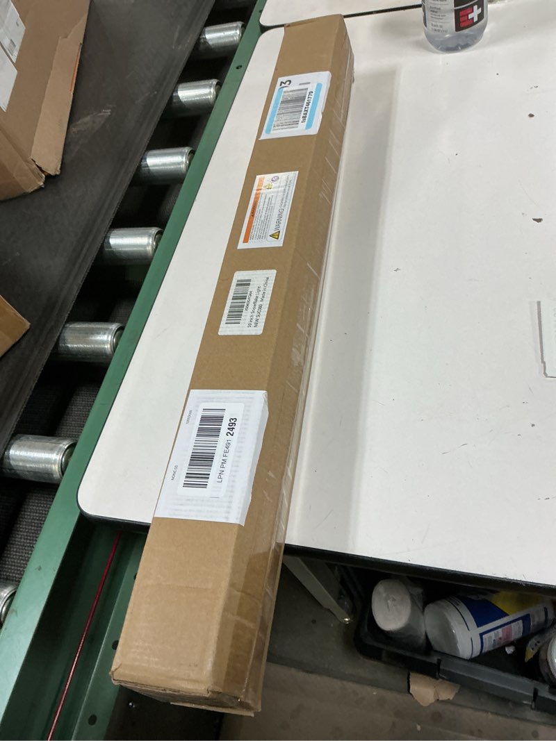 Condition photo showing New/Like New for 59 Inch 1080 LED Christmas Snowflake Light, Hanging Large Outdoor Light Up Snowflake with 8 Modes Timer for Christmas,Party,Home,Porch,Garden Decor