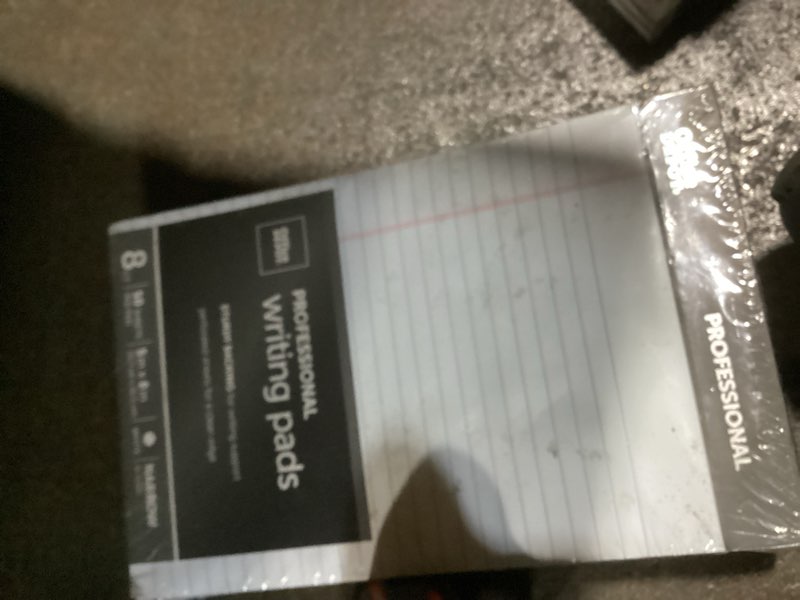 Condition photo showing New/Like New for office depot® brand professional perforated pads  5  x 8   narrow ruled  50 sheets per pad  white  pack of 8 pads