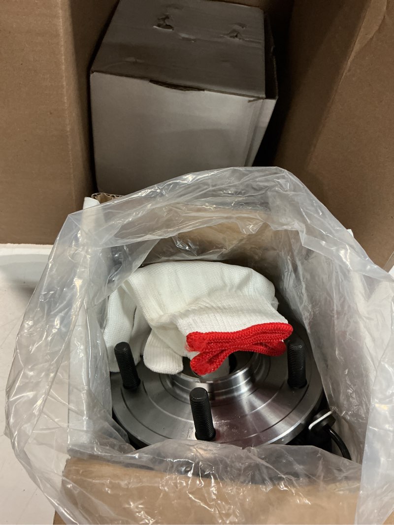 Condition photo showing New/Like New for parod 2pcs 513273 front wheel hub & bearing assembly compatible with 2008-2016 chrysler town & country, dodge grand caravan, 2009-2014 vw routan, 5 lugs w/abs