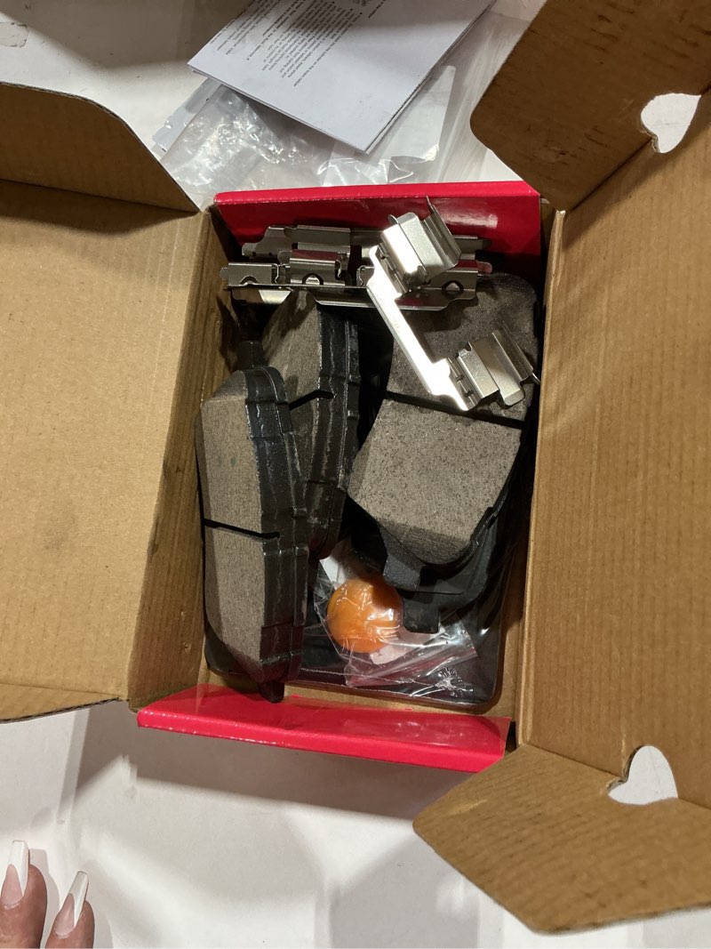 Condition photo showing As Is for husch d1730 front ceramic brake pads kit fit for ford fiesta 2014-2019 d1730-8954