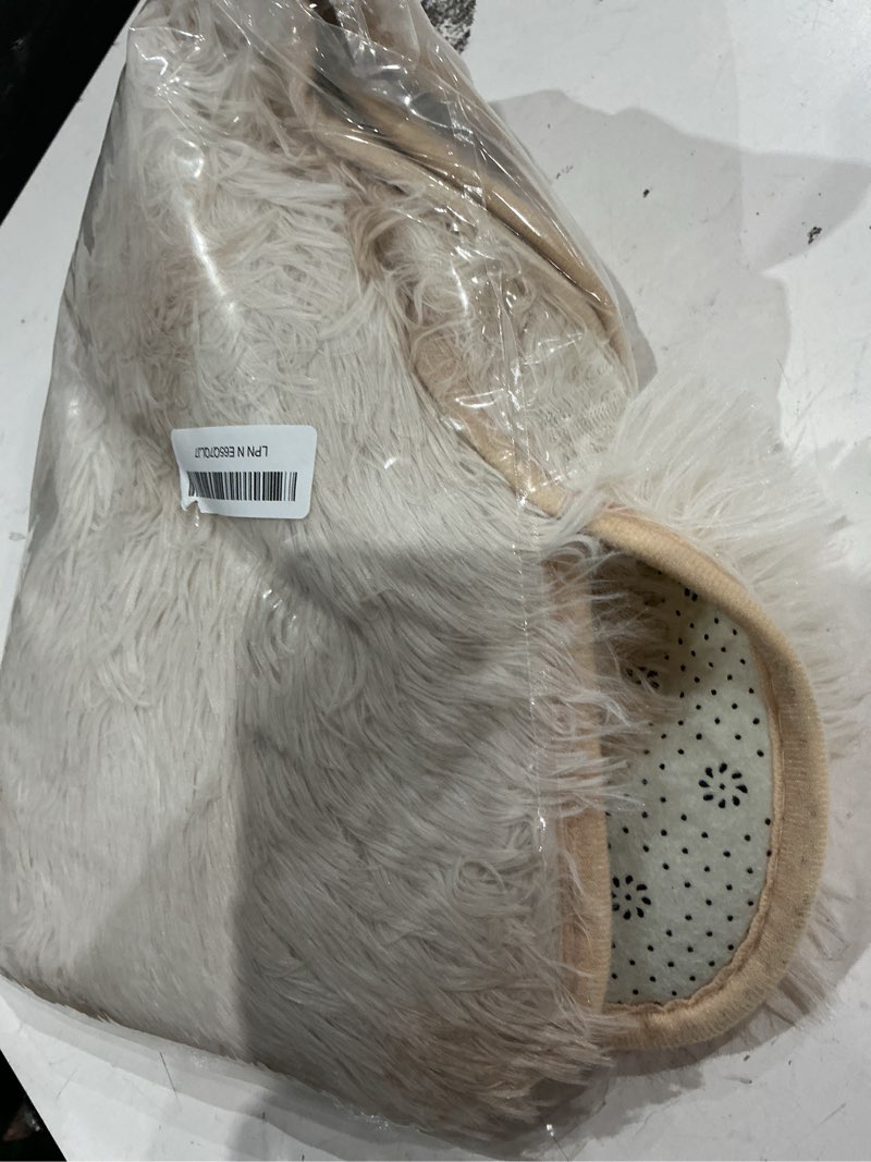 Condition photo showing As Is for (incomplete, missing pieces)xigui thicken 3 piece bathroom rug setu-shaped contour rug, mat and toilet lid cover,water absorbent