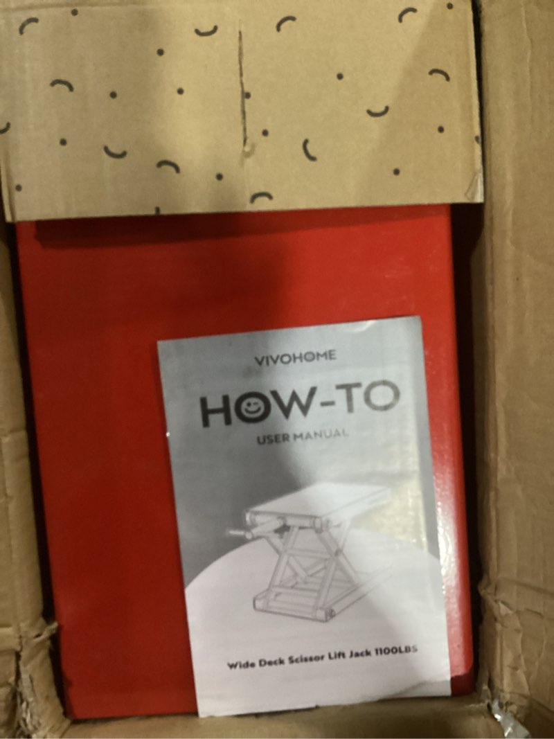 Condition photo showing Good Condition for VIVOHOME Motorcycle Lift Scissor Jack Steel Wide Deck Hoist Crank Center Stand 1100 LBS Capacity for Motorcycles, ATVs, Dirt Bikes Red