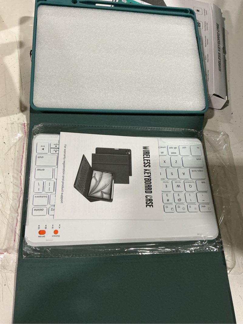 Condition photo showing Good Condition for oyeeice magnetic case with keyboard for ipad 9th/8th/7th generation 10.2 inch (2021/2020/2019), detachable wireless backlit keyboard cover with pencil holder for ipad air 3rd gen & ipad pro 10.5 inch teal 10.2 inch (9th/8th/7th & air 3rd) square
