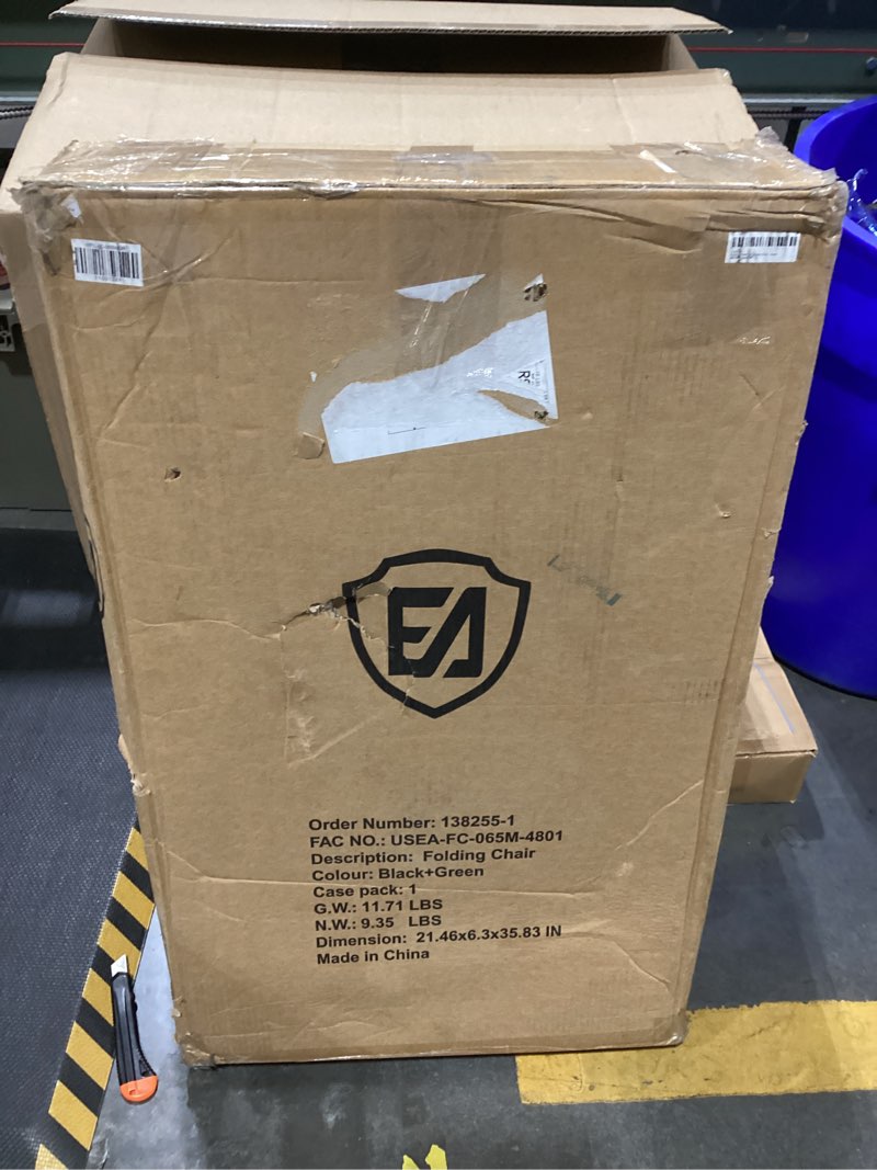 Condition photo showing Good Condition for folding chair