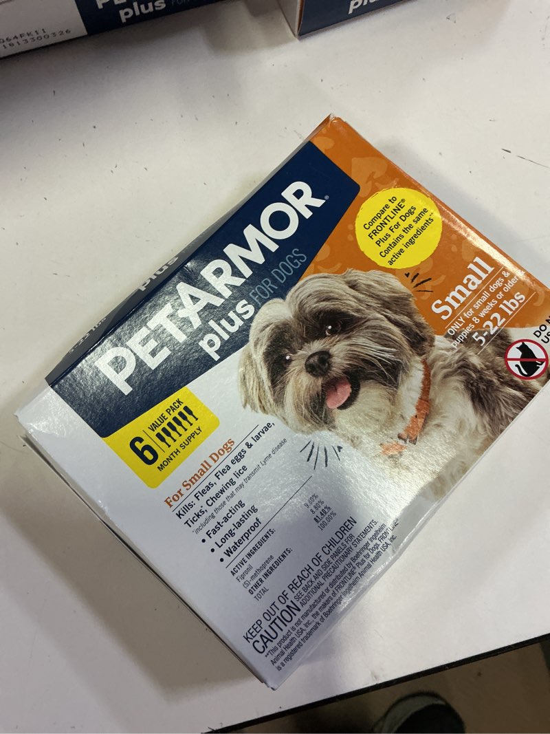 Condition photo showing New/Like New for petarmor plus flea and tick prevention for dogs, small dog flea and tick treatment, 6 doses, waterproof topical, fast acting (5-22 lbs) 5-22 lbs 6 count