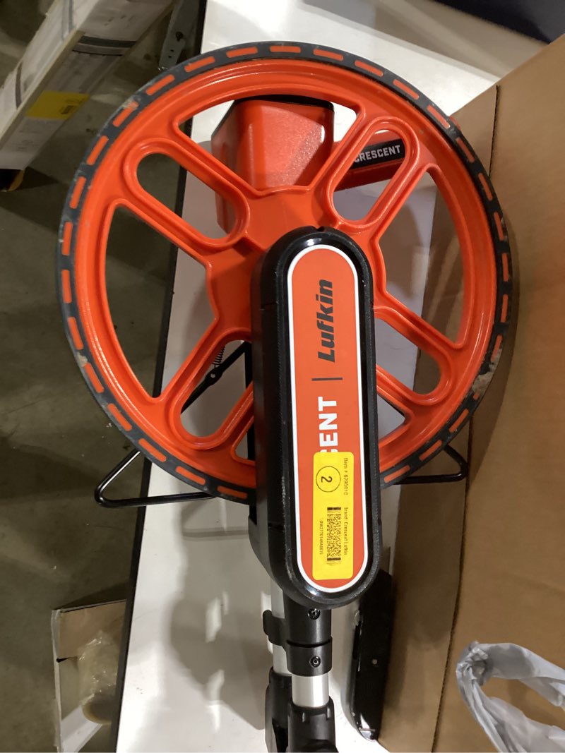 Condition photo showing Good Condition for crescent lufkin 12-in measuring wheel