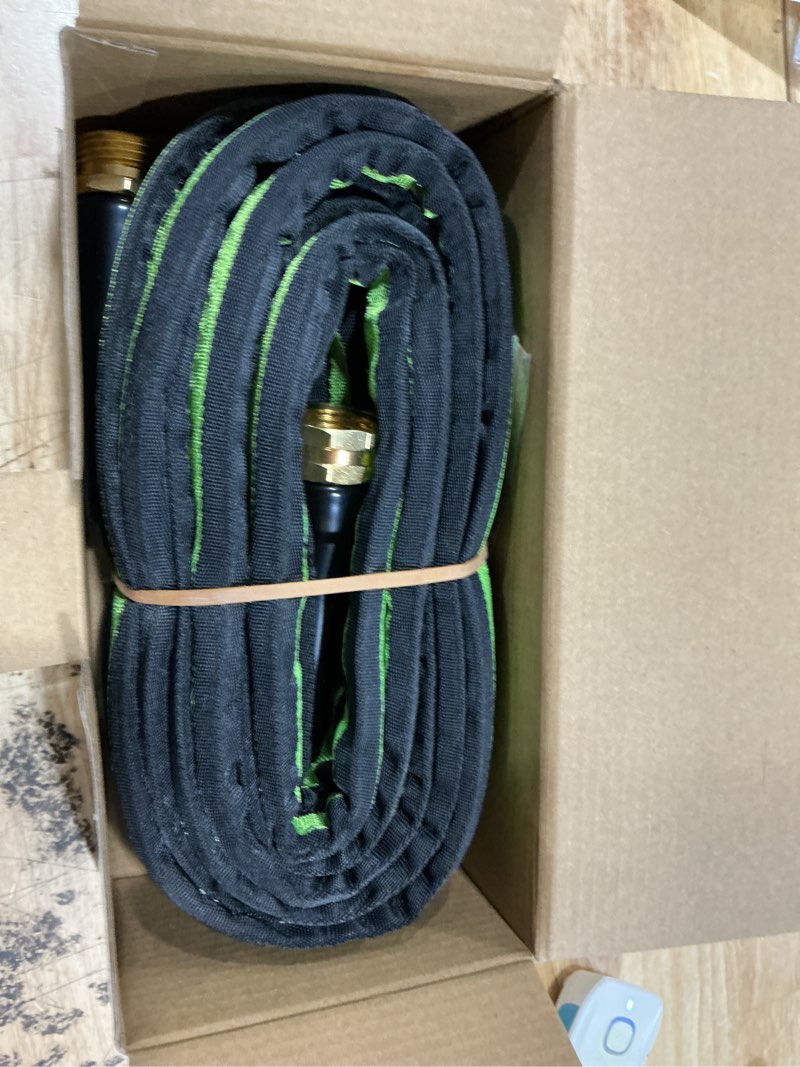 Condition photo showing New/Like New for 25 ft garden hose - lightweight, super flexible, non-expanding, kink-free, ideal for yard outdoor use (black-green, 25 ft) black-green 25 ft
