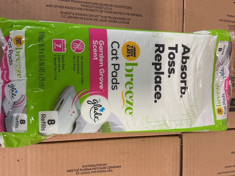Condition photo showing New/Like New for Purina Tidy Cats Breeze Cat Litter Box Pads Refill Pack With Glad - Garden Grove Scent, 8 Count