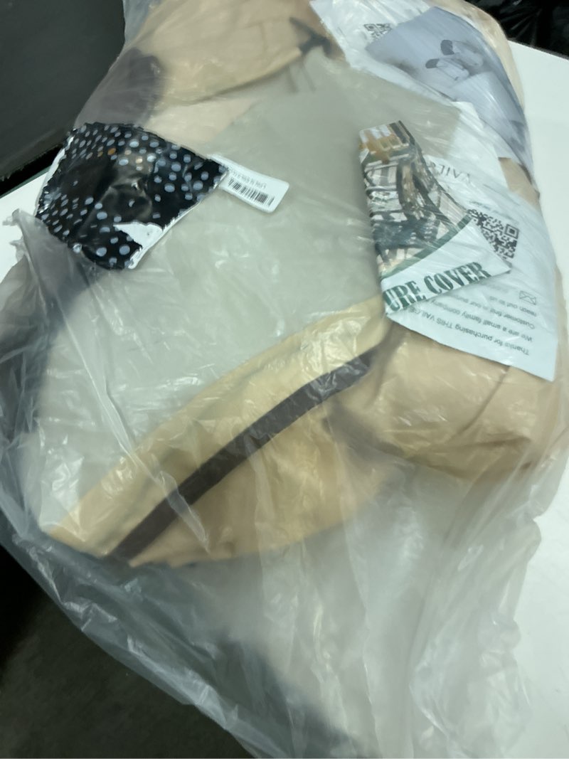 Condition photo showing Good Condition for vailge stackable patio chair cover,100% waterproof outdoor chair cover, heavy duty lawn patio furniture covers,fits for 4-6 stackable dining chairs,36"lx28"wx47"h,beige&brown 36"lx28"wx47"h beige & brown