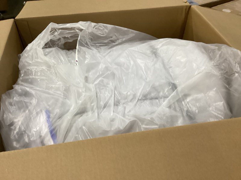 Condition photo showing Good Condition for Bedsure King Comforter - Comforter King Size for All Season, Ultra-Soft Down Alternative & Prewashed Duvet Insert with 4 Tabs - Machine Washable, Light Grey, 90x102 Inches Light Grey King