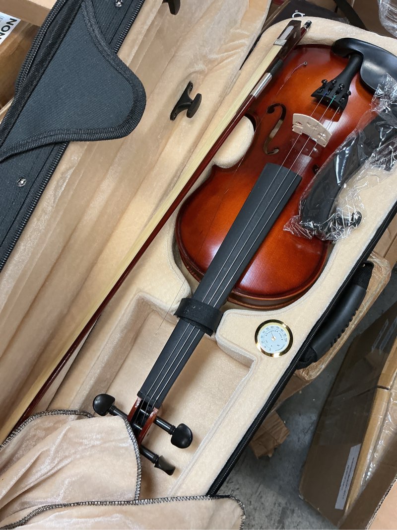 Condition photo showing Good Condition for kmise violin 4/4 full set, high density ebony violins, glossy acoustic fiddle for adults, beginners, students with violin case, rosin, strings, bow, shoulder rest, beginner's guide (ebony, 4/4) ebony 4/4