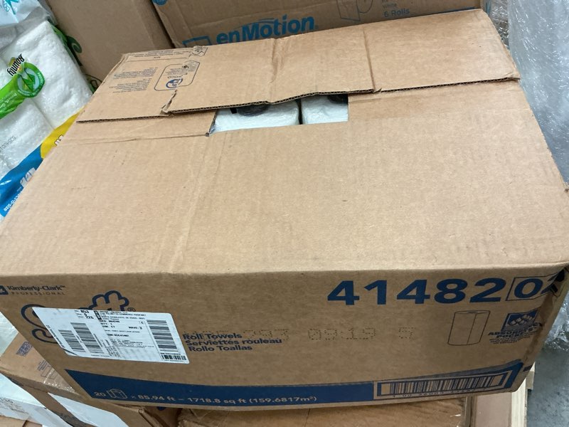 Condition photo showing New/Like New for kitchen roll towels 11 x 8 25/32, white, 128/roll, 20 rolls/carton