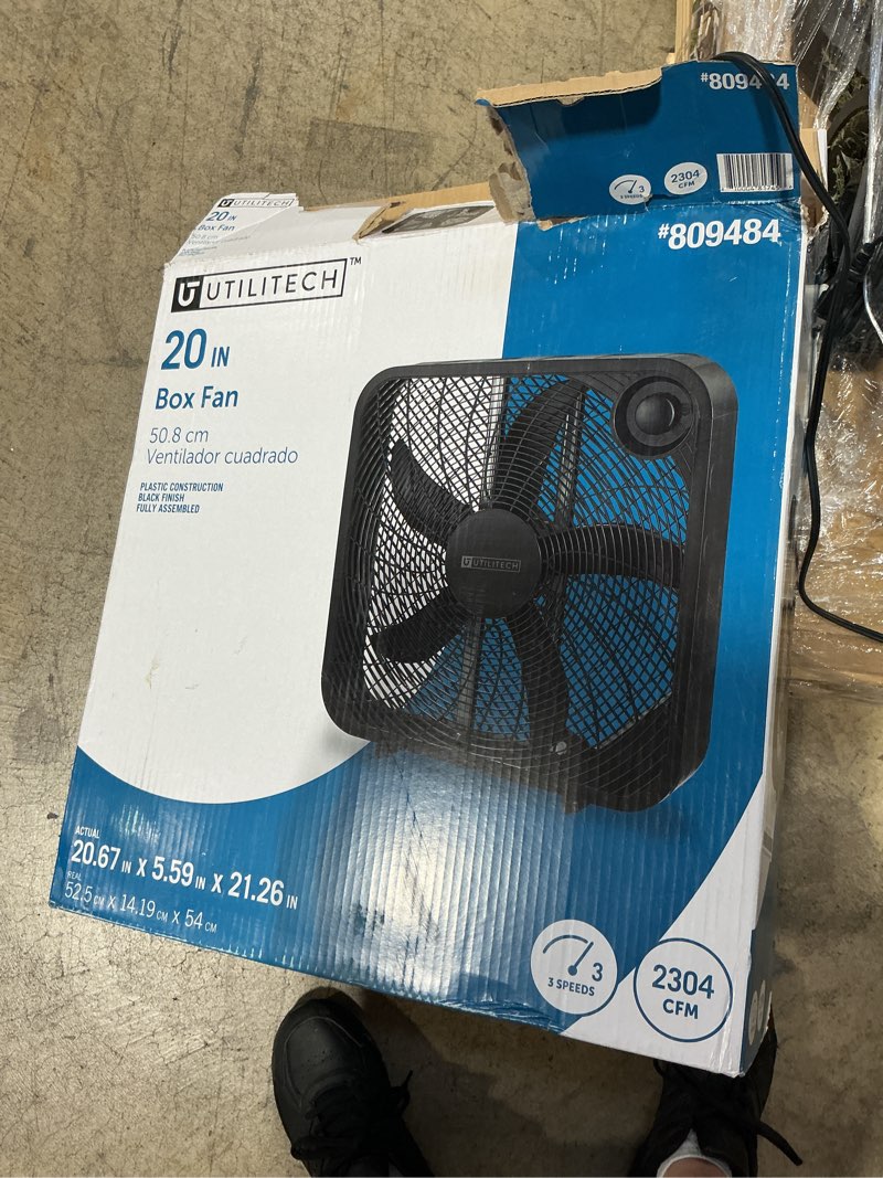 Condition photo showing Good Condition for utilitech 20-in 120-volt 3-speed high velocity indoor black box fan