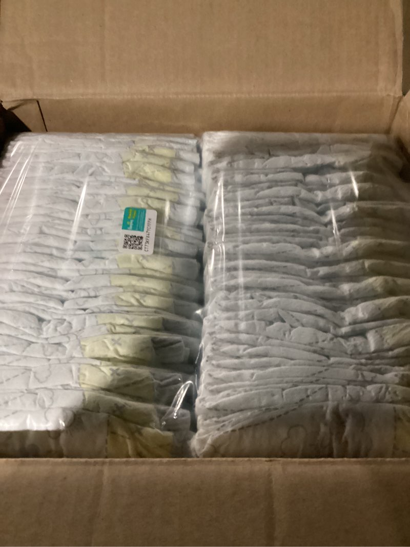 Condition photo showing Good Condition for Pampers Swaddlers Diapers, Size 1 (8-14 lbs), 198 Count, Absorbent, Keeps Baby Dry and Comfortable, Skin Safe Disposable Baby Diaper (Packaging May Vary) Size 1 198