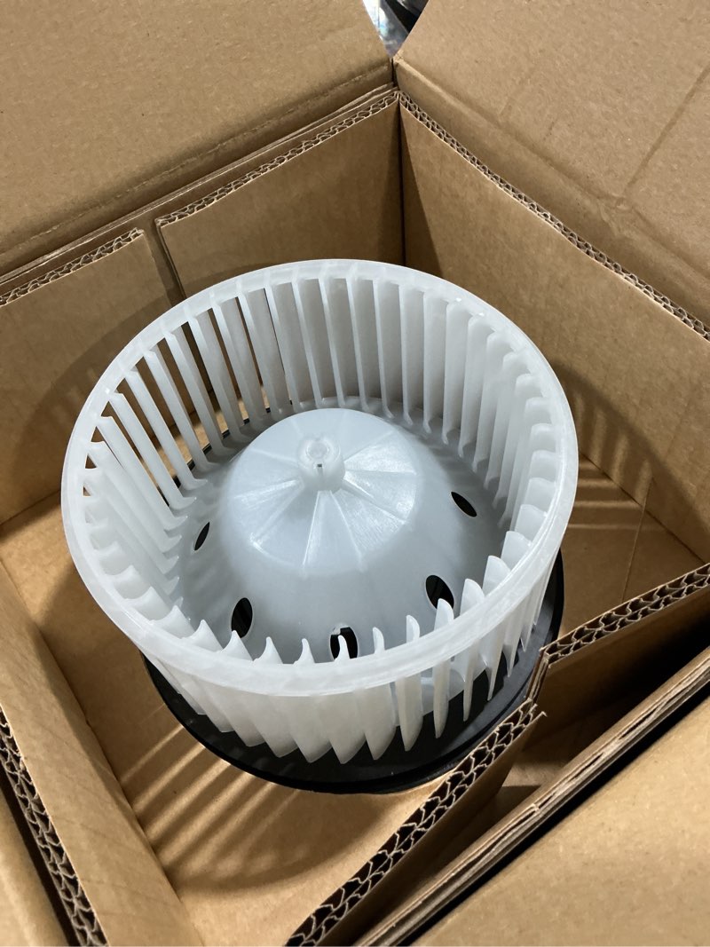 Condition photo showing Good Condition for front abs heater blower motor fan fits for 2009-2017 ford expedition /2009-2014 ford f-150/2009-2014 lincoln navigator cl1z 19805 a 700237 cl1z19805a 615-00200 fo3126130