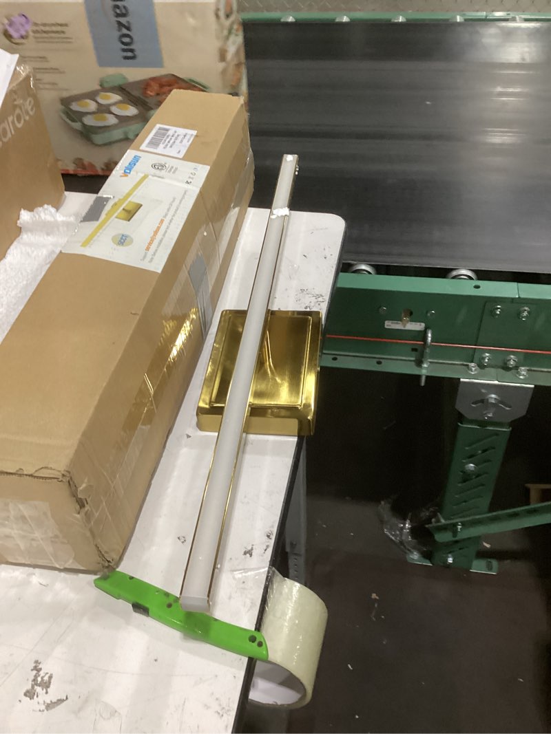 Condition photo showing New/Like New for volisun bathroom vanity light 24 inch, 14w dimmable 5cct led bathroom light fixture over mirror, gold bar vanity light for bathrooms-etl certificated gold 24 inch