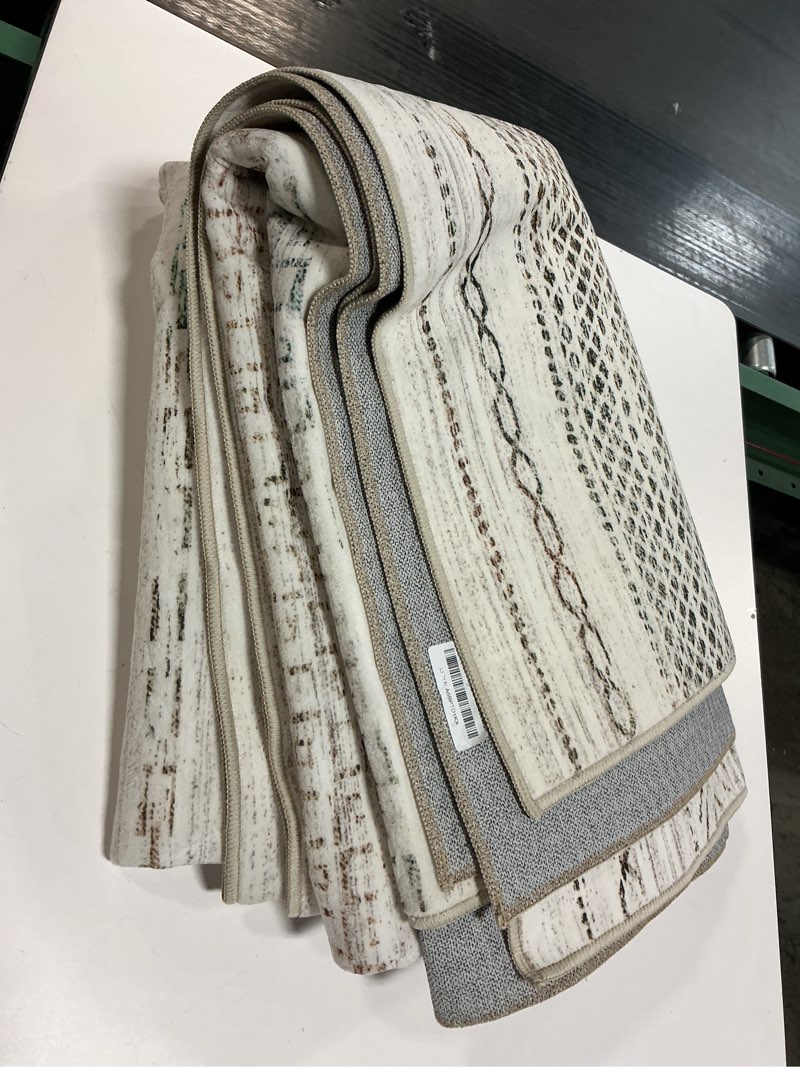 Condition photo showing Good Condition for Nakagishi Area Rug Living Room Rugs: 4X6 Machine Washable Boho Large Neutral Farmhouse Stain Resistant Moroccan Indoor Floor Carpet for Bedroom Nursery Dorm Dining Room Home-Multi Color Multi Color 4' x 6' (Rectangular)
