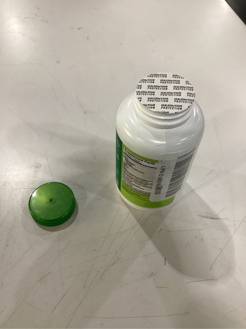 Condition photo showing New/Like New for Amazing Grass Greens Blend Superfood Capsules: Super Greens with Organic Spirulina, Chlorella, Beet Root Powder, Digestive Enzymes & Probiotics, 150 Capsules (Packaging May Vary) Capsules Original 150 Count (Pack of 1)