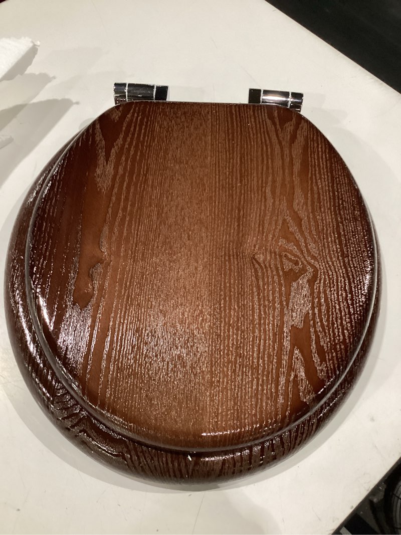 Condition photo showing New/Like New for round slow close wood toilet seat support 400 lbs. heavy duty wooden toilet seat with natural wood veneer, toilet lid with soft close chrome hinges, grip-tight bumpers easy to clean, easy to install round - slow close
