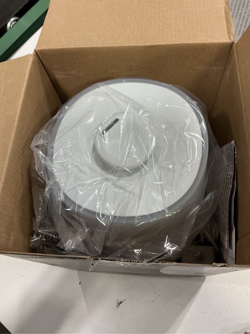Condition photo showing Good Condition for safety 1st humid control filter free humidifier