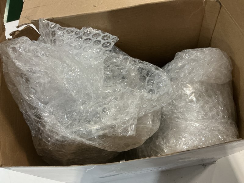 https://lotting-media.assets.bidfta.com/lotting_0f704e7d-e840-4fda-b28d-ba2616bc598e