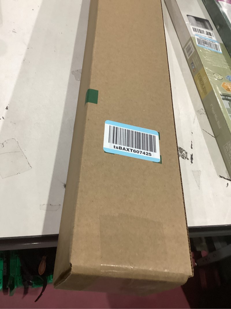 Condition photo showing Good Condition for Rain-X 830126 Silicone Endura Wiper Blades, 26 Inch Windshield Wipers (Pack of 1), Automotive Replacement Windshield Wiper Blades With Two Times Longer-Lasting Resilient Silicone Rubber Squeegee 26" Endura