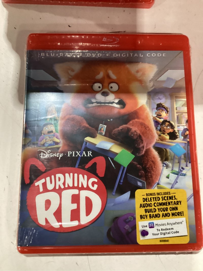 Condition photo showing New/Like New for turning red