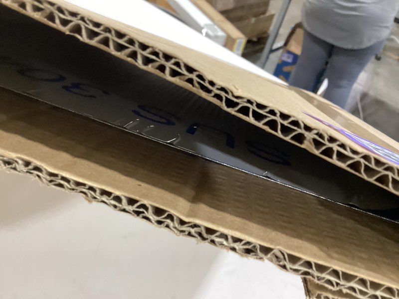 Condition photo showing New/Like New for Stainless Steel Cutting Boards for Kitchen, Lipped stainless steel cutting board. Large cutting board suitable for meat, fruits, vegetables, bread, and baking (50 x 40cm / 19.7"L x 15.7"W) Stainless Steel 19.7"L x 15.7"W