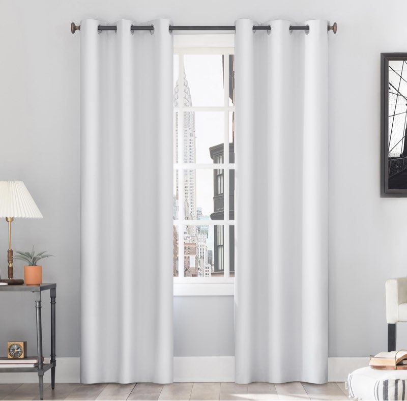 Sun Zero Cyrus Thermal 100% Blackout Grommet Curtain Single Panel