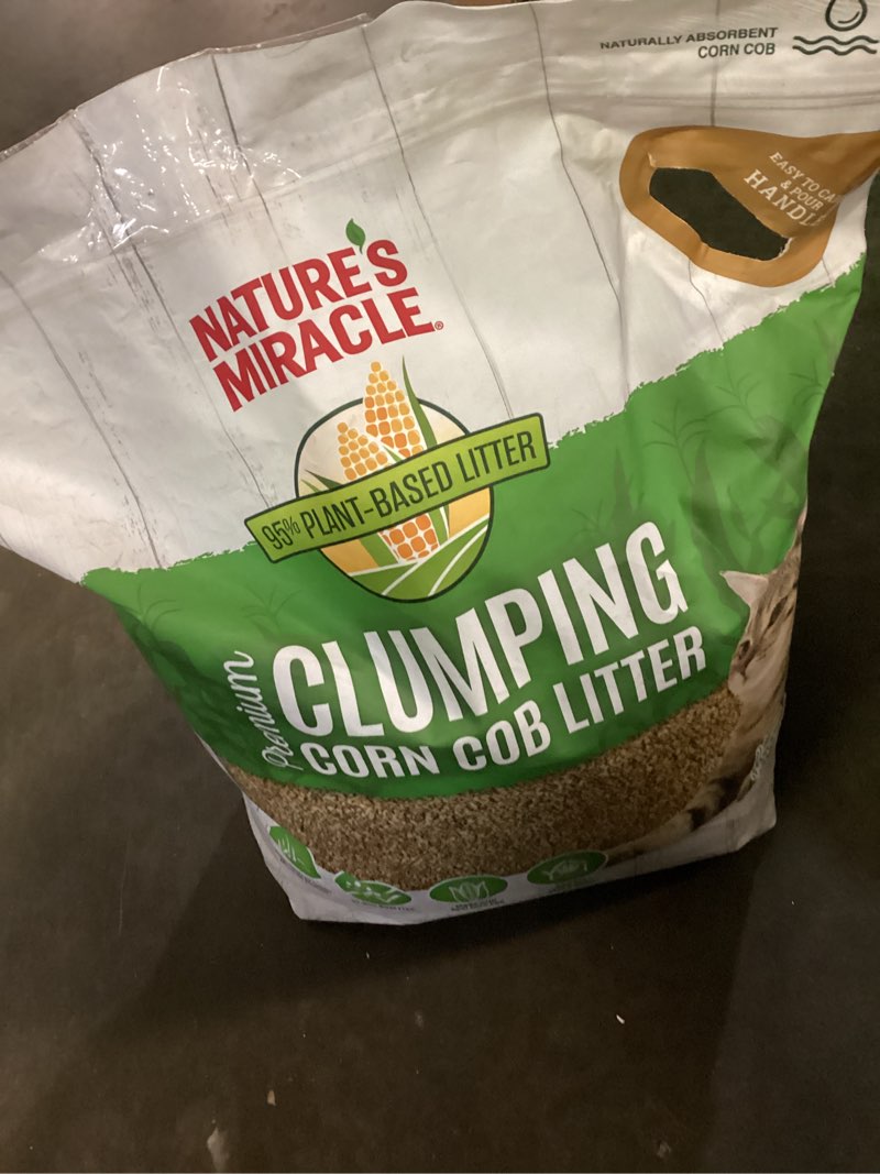 Condition photo showing New/Like New for nature's miracle premium clumping corn cob litter, tough odor bio-enzymatic formula, dust free updated formula 18 lb
