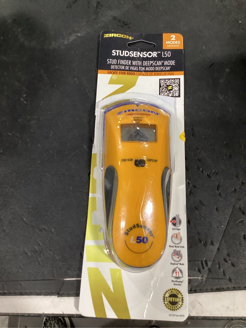 Condition photo showing Good Condition for zircon studsensor l50 stud finder with wirewarning 1.5-in scan depth metal and wood stud finder