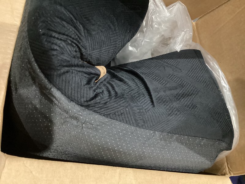Condition photo showing Good Condition for joejoy dog car seats for small medium dogs under 35lbs, dog booster seat with detachable washable cover and cushion, memory foam pet car seat with safety belt and storage pockets (black) black small/medium