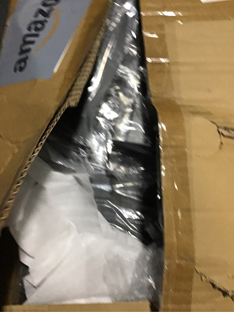 https://lotting-media.assets.bidfta.com/lotting_0faf7e22-d865-41b3-8ef9-43ab2f8f39d0