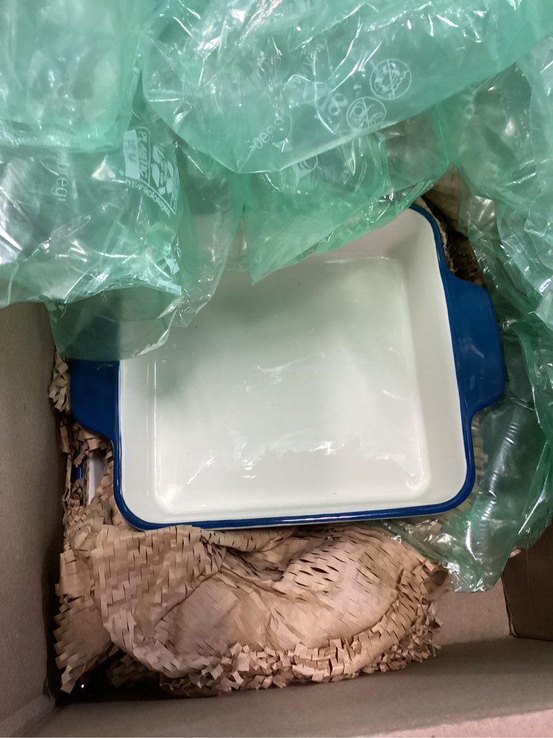 Condition photo showing As Is for thyme & table stoneware square & rectangular baker, blue pattern, 2-piece set
