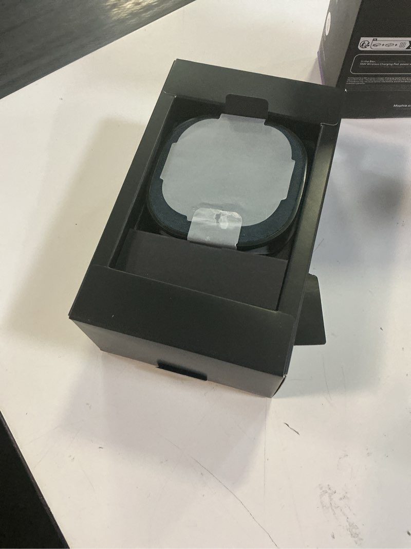 Condition photo showing New/Like New for mophie universal - wireless charging pad + ac power adapter - 15 watt - black