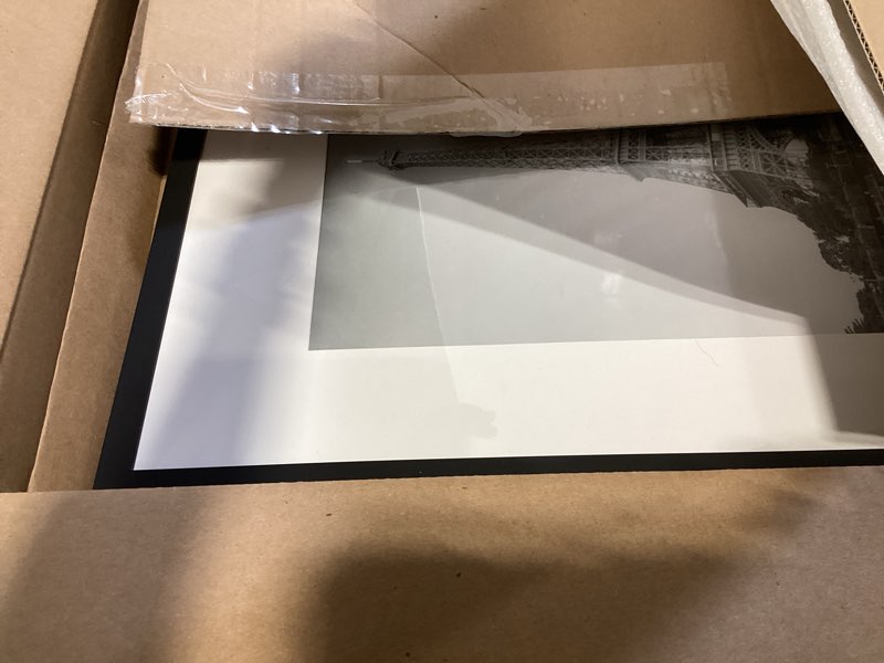 Condition photo showing Good Condition for upsimples 16x20 picture frame, display pictures 11x14 with mat or 16 x 20 without, wall hanging poster frame, black, 1 pack black 16x20