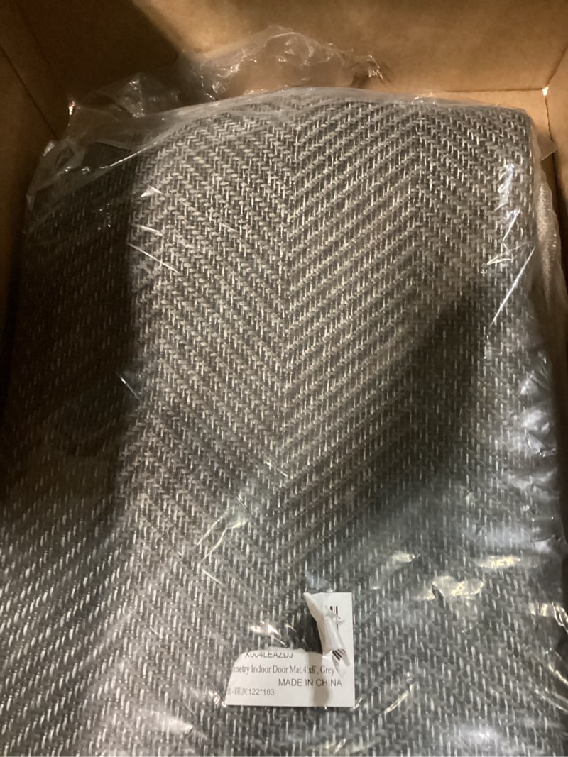 Condition photo showing New/Like New for Color&Geometry Ultra Thin Indoor Door Mat (Rolled-up NO Creases) 36"x56", Non Slip Rubber Backed Dirt Trapper Door Mat Indoor Entrance, Low Profile Entryway Mat, Easy Clean, Dark Grey Linen Dark Grey Linen 3' x 4'8" (Rectangular)