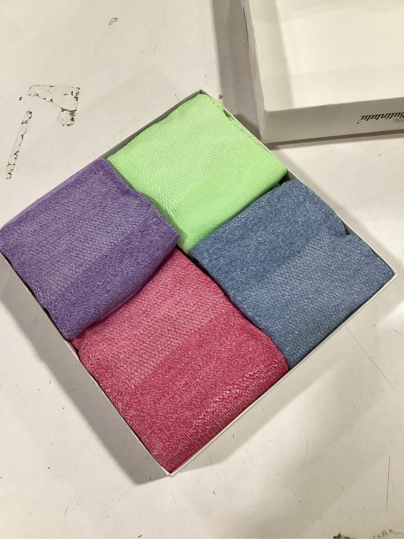 Condition photo showing New/Like New for (VARIOUS COLORS) Bulinlulu Diabetic Socks with Grippers for Men Women -6 Pairs Non Binding Diabetic Ankle Slipper Soc