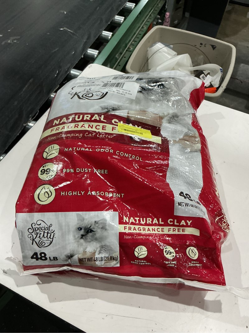 Condition photo showing As Is for special kitty non-clumping clay cat litter, unscented, 48 lb bag