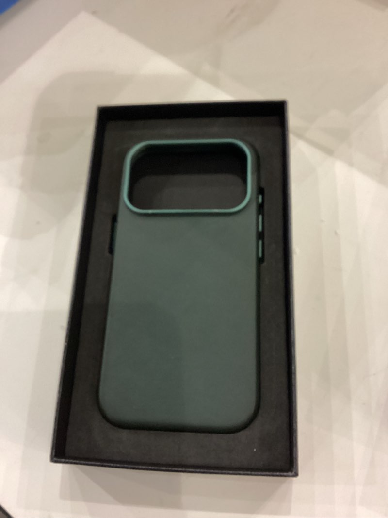 Condition photo showing Good Condition for for iPhone 17 Pro Leather Case with Ai Camera Control Button Compatible with Magsafe, Top Grain Leather, Slim Fit Shockproof, Metal Buttons & Camera Bump Frame Protective Cover Green iPhone 17 Pro Green Pro with CC Button