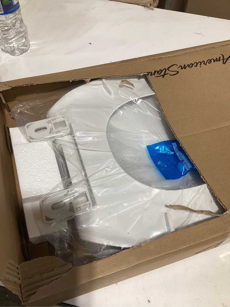 Condition photo showing New/Like New for American Standard 5503A00B.020 Slow Elongated Closed Front Toilet Seat, White