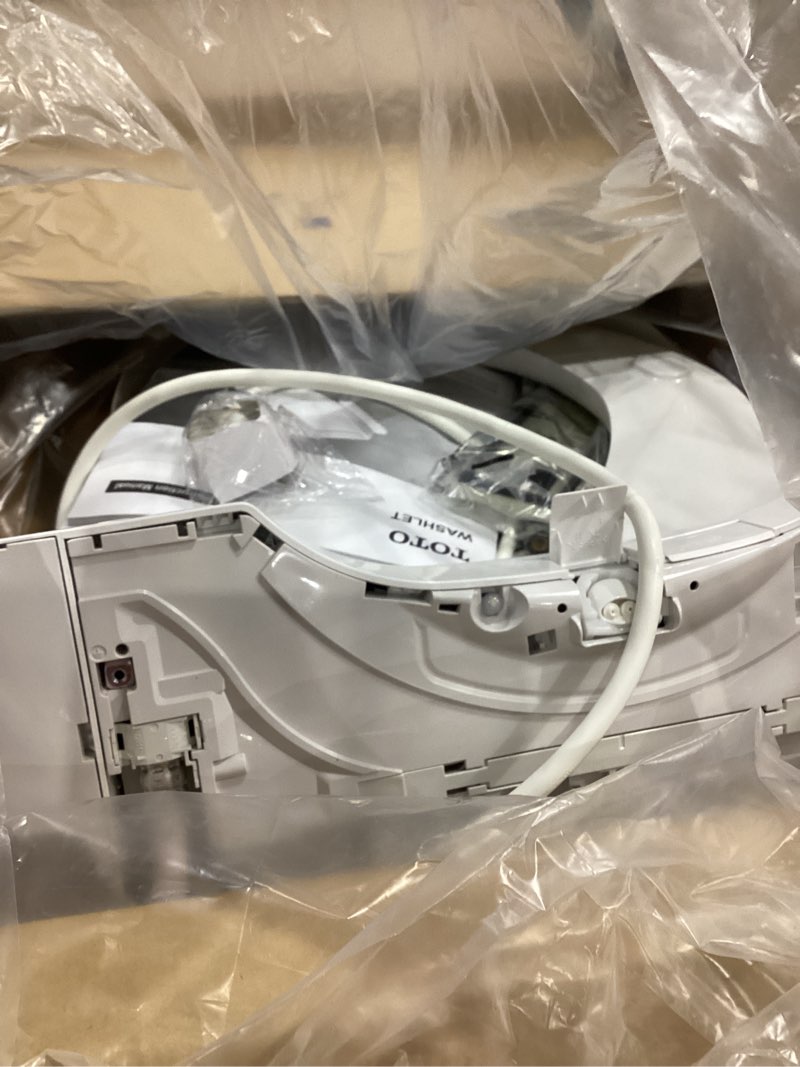 Condition photo showing Good Condition for TOTO® WASHLET® S2 Electronic Bidet Toilet Seat with Instantaneous Water Heating, PREMIST and EWATER+ Wand Cleaning, Round, Cotton White - SW3345#01