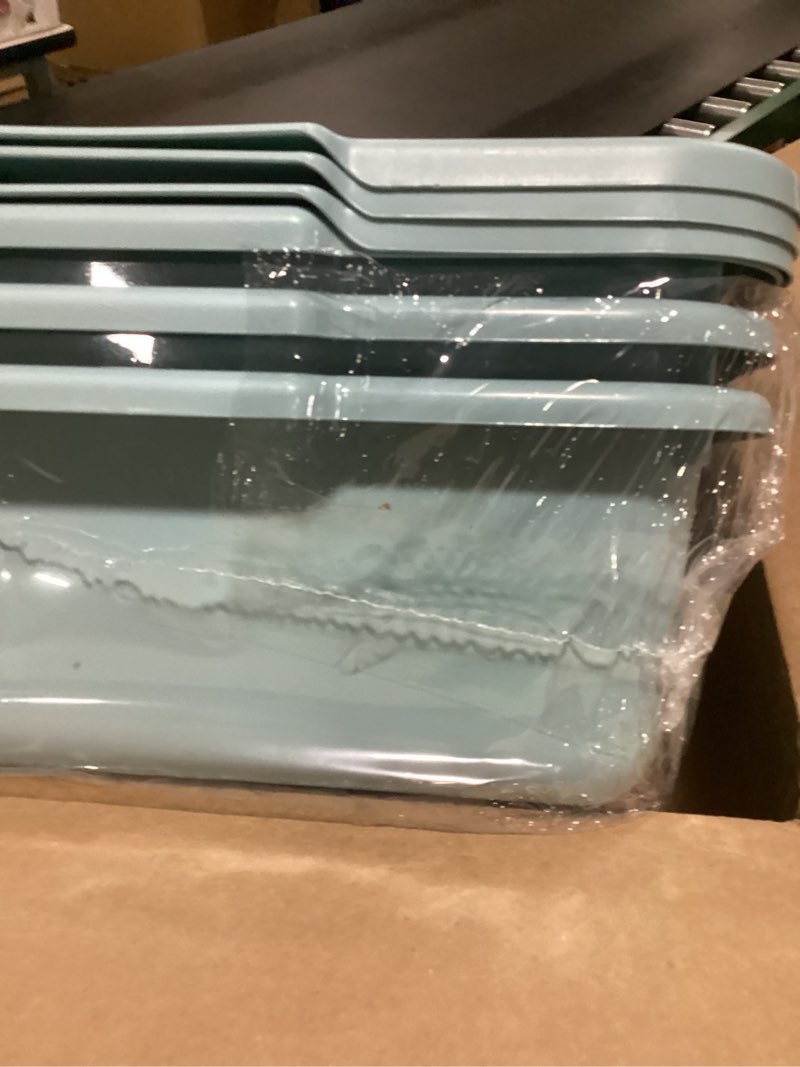 Storage totes