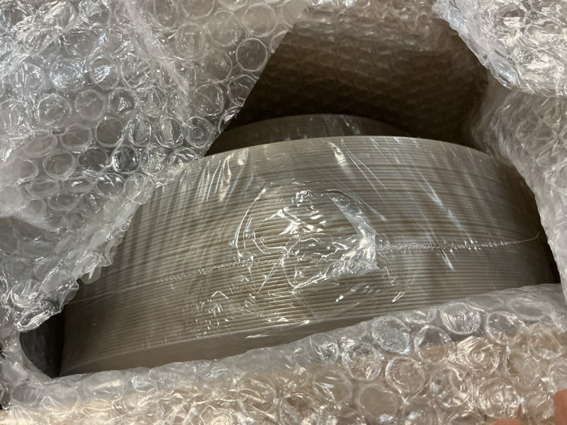 Condition photo showing Good Condition for morejoy 100pcs pearl white and gold plastic plates,white disposable plates with gold rim, plastic dinnerware set include 50 dessert plate,50 dinner plate for party&wedding pearl white and gold thread