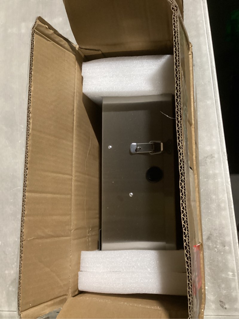 Condition photo showing New/Like New for DEWENWILS 300W Multi-Tap Low Voltage Transformer, 120V AC to 12V/13V/14V/15V AC,Stainlees Steel Shield, Outdoor Transformer for Low Voltage Landscape Lighting, Spotlight, Pathway Light, ETL Listed… 300 Watts